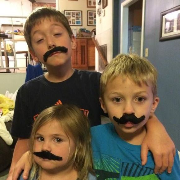 Meet your Posher, Pat - Picture 1 of 2